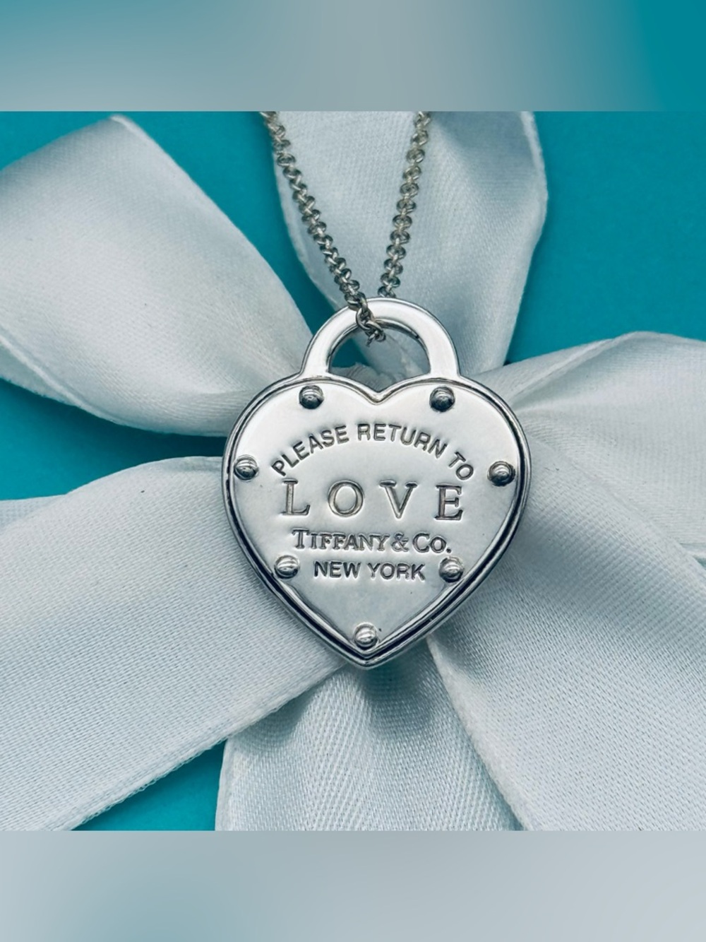 Tiffany & Co. SS Return to Love RTL Medium Heart Necklace 18-20” Necklace - Picture 2 of 8